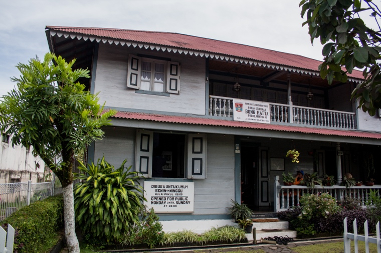 Rumah kelahiran Bung Hatta yang terletak di salah satu jalan uta